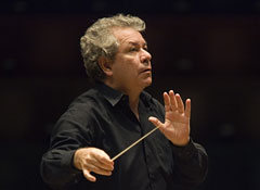イルジー･ビエロフラーヴェク指揮　チェコ･フィルハーモニー管弦楽団